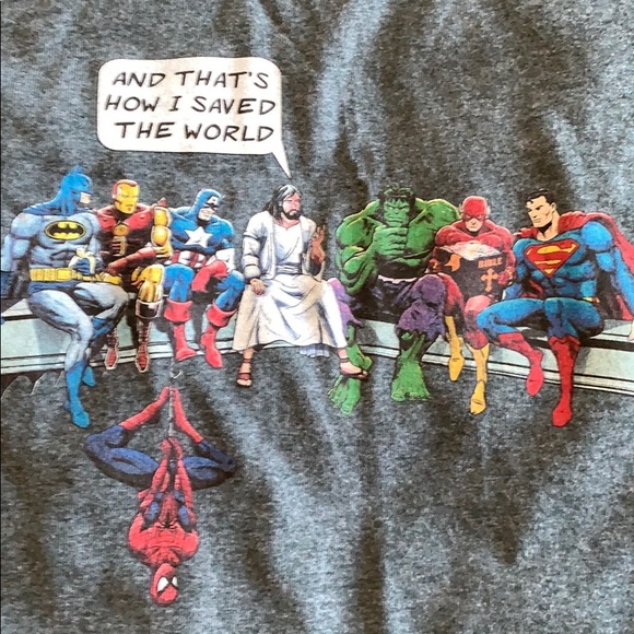 Gildan Other - Unique Super heroes T-shirt